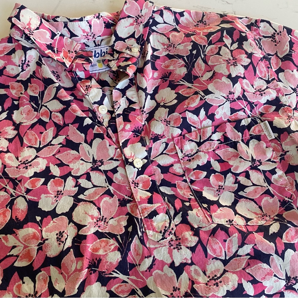Chubbies Resort Wear floral men’s size‎  large shirt  excellent condition